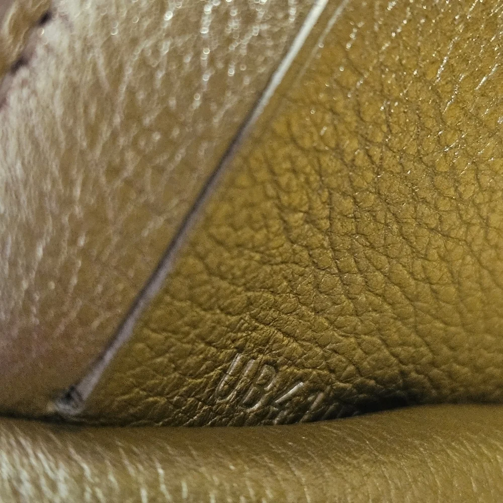 LOUIS VUITTON Portefeuille lock mini Compact Wallet Trifold Leather